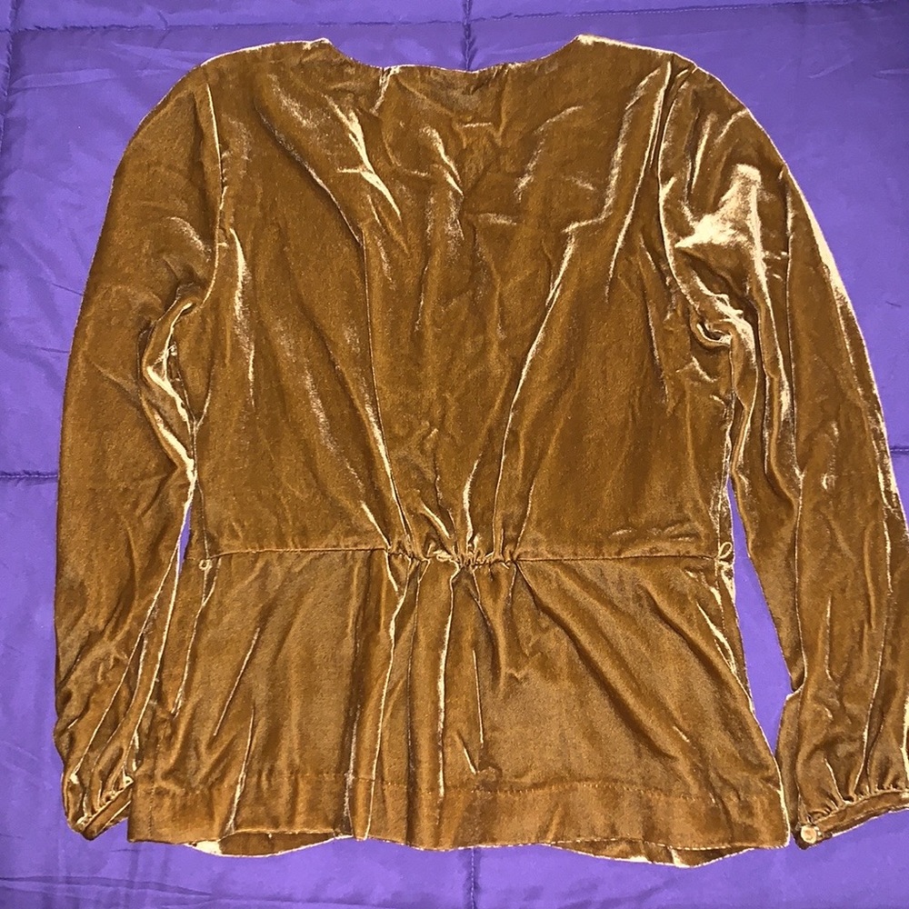Velvet Top - Picture 2 of 6